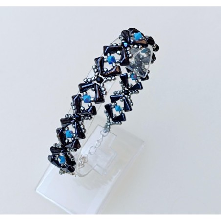 Bracelet Tutorial with Crystals and Vexolo Beads, Beading Jewelry Pattern, "Gina" PDF Tutorial
